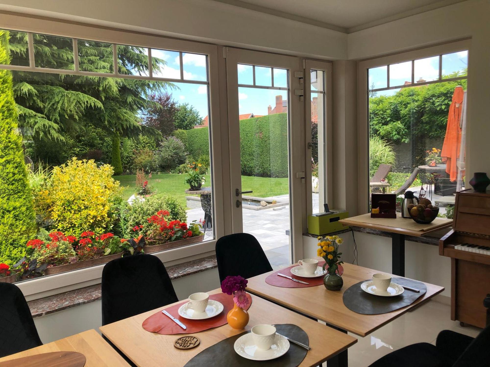Cedrus Bed & Breakfast Jabbeke  Luaran gambar